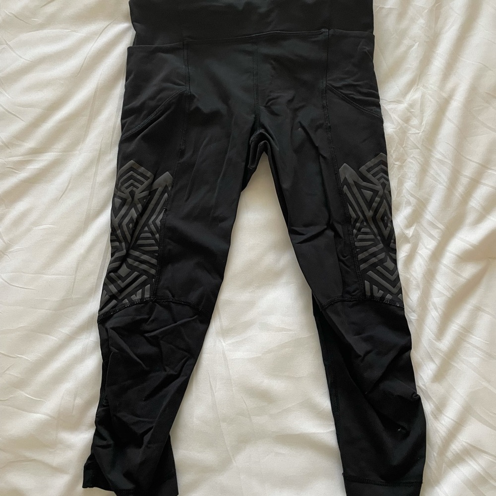 Lululemon Crop Pants Size 2